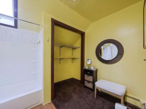 10 Lehigh Lane, Farmingville NY 11738