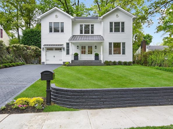 5 Pepperday Avenue, Port Washington NY 11050
