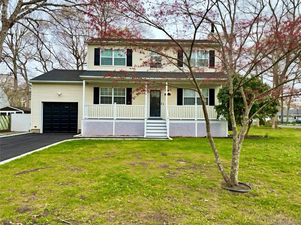 80 Queen Road, Mastic Beach NY 11951