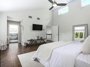 4 Cross Lane, Glen Head NY 11545