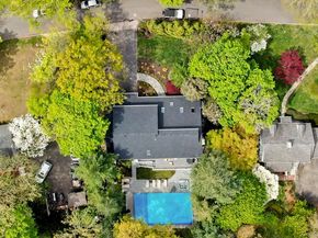 4 Cross Lane, Glen Head NY 11545
