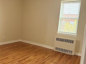 34 Cathedral Avenue 6A, Hempstead NY 11550