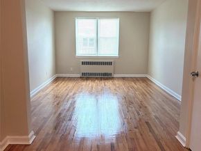 34 Cathedral Avenue 6A, Hempstead NY 11550