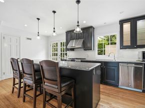 35 Sherry Hill Lane, Manhasset NY 11030