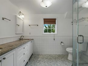 35 Sherry Hill Lane, Manhasset NY 11030
