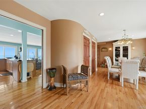 16 Makamah Beach Road, Northport NY 11768