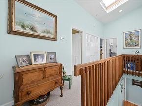 16 Makamah Beach Road, Northport NY 11768