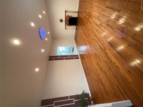 20619 Richland Avenue, Oakland Gardens NY 11364