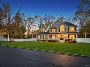 27 Grant Street, Port Jefferson Station NY 11776