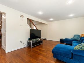 1434 Noel Avenue, Hewlett NY 11557