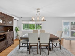 321 Lagoon Drive S, Copiague NY 11726