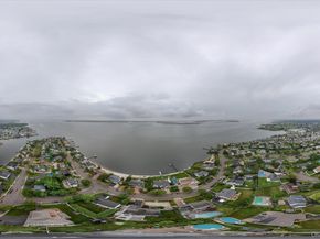 321 Lagoon Drive S, Copiague NY 11726