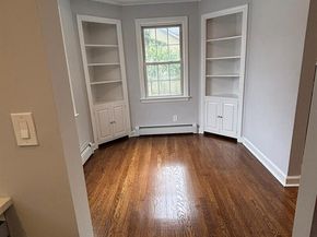 666 S Wellwood Avenue, Lindenhurst NY 11757