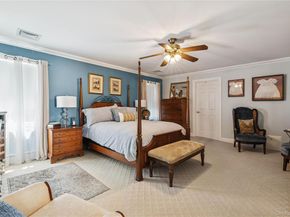 42 Roxen Road, Rockville Centre NY 11570