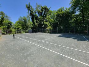 3300 Baker Street 16, Mohegan Lake NY 10547