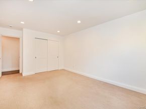 22 Park Place 4C, Great Neck NY 11021