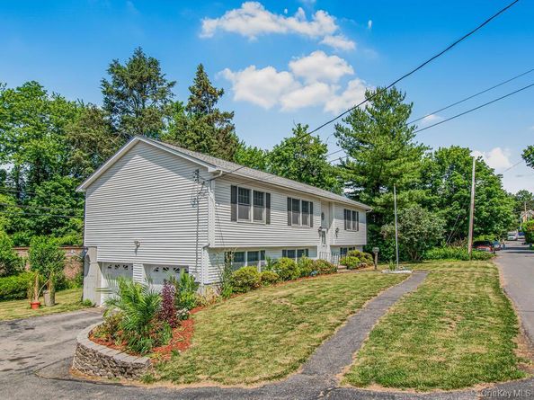237 Brady Avenue, Hawthorne NY 10532