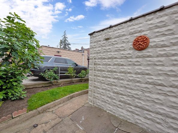 64-66 82nd Place, Middle Village NY 11379