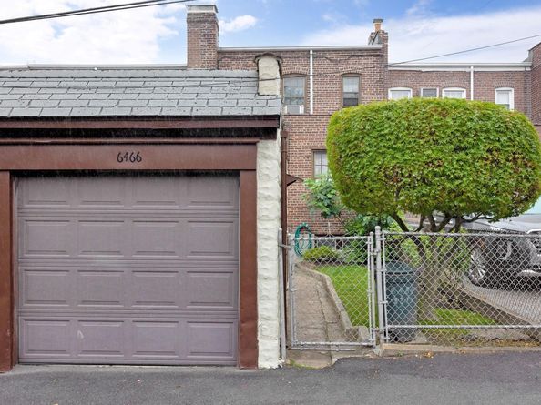 64-66 82nd Place, Middle Village NY 11379