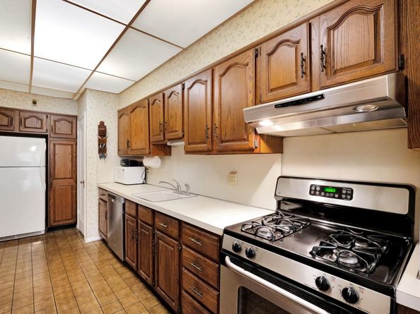 64-66 82nd Place, Middle Village NY 11379
