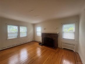 422 5th Avenue, East Northport NY 11731