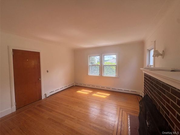 422 5th Avenue, East Northport NY 11731