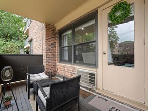 35 Knightsbridge Road Road 1G, Great Neck NY 11021