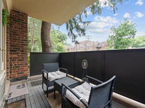 35 Knightsbridge Road Road 1G, Great Neck NY 11021