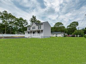 30 Johns Neck Road, Shirley NY 11967