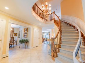 285 Madeira Boulevard 285, Melville NY 11747