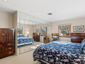 29 Munson Court, Melville NY 11747