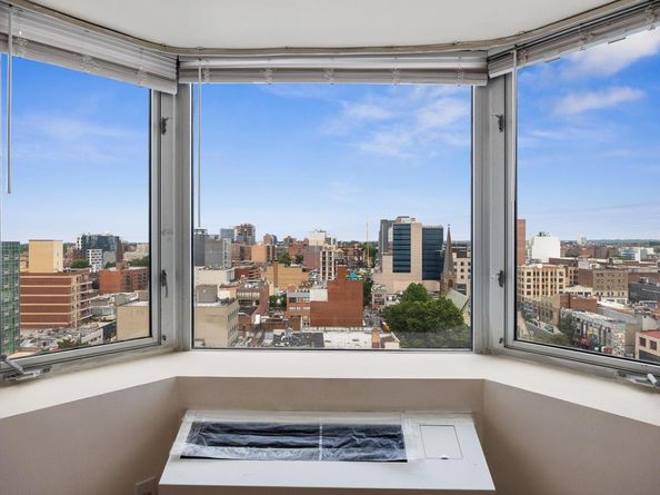 37-20 Prince Street 12C, Flushing NY 11354