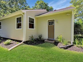 38 Woodridge Road, Hampton Bays NY 11946