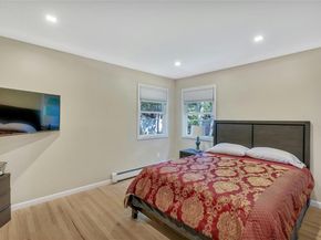38 Woodridge Road, Hampton Bays NY 11946