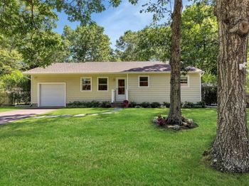 38 Woodridge Road
