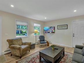 38 Woodridge Road, Hampton Bays NY 11946