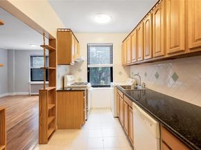 76-12 Ditmars Boulevard B3, Flushing NY 11370