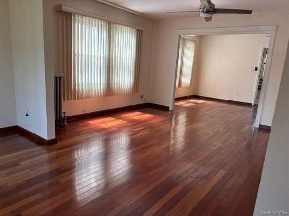 10418 216th Street, Queens Village NY 11429