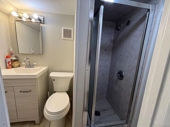 10418 216th Street, Queens Village NY 11429
