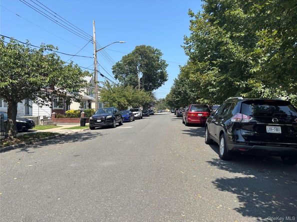 10418 216th Street, Queens Village NY 11429