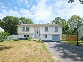 349 Randall Road, Ridge NY 11961