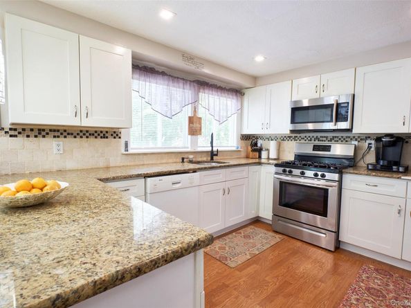 349 Randall Road, Ridge NY 11961
