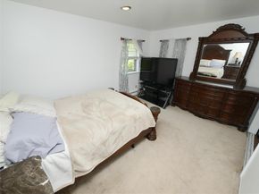 34 Wards Lane, Bellport NY 11713