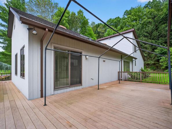 35 Greenlawn Road, Amawalk NY 10501