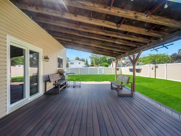 20 College Road, Selden NY 11784