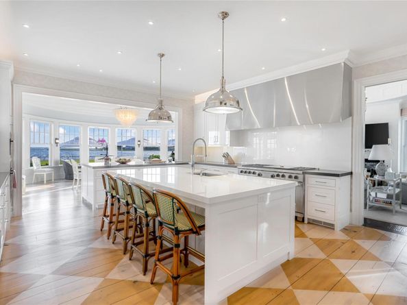 59 Shore Road, Westhampton NY 11977