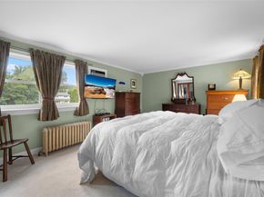 27 Neulist Avenue, Port Washington NY 11050