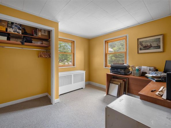 27 Neulist Avenue, Port Washington NY 11050
