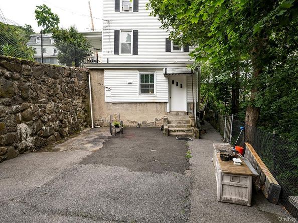 90 Broadway, Ossining NY 10562