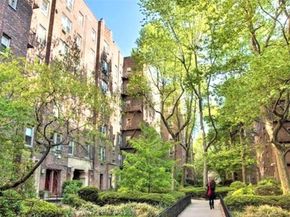 43-10 48Th Avenue Apt. 2J, Woodside NY 11377
